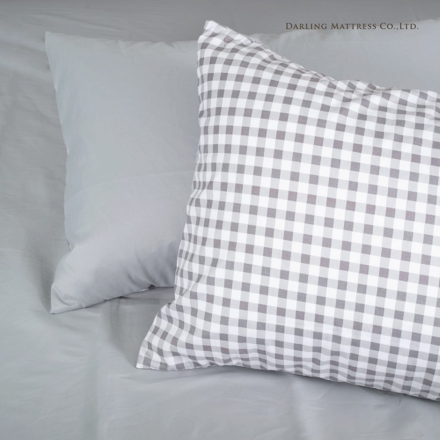 ชุดผ้าปูผ้านวม 6 ฟุต DARLING MATTRESS รุ่น2 สี 2 สไตล์ ลายดับเบิ้ลเกรย์_4