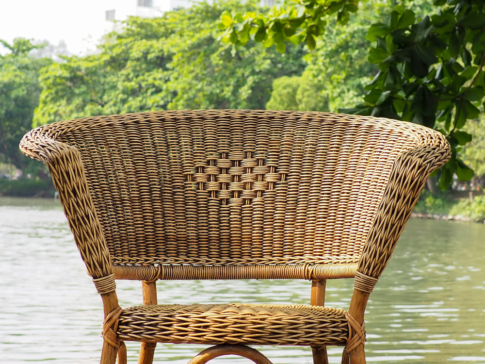 เก้าอี้พักผ่อน หวายแท้ PISAMAI รุ่น AKONG CHAIR ทรงคลาสสิค
