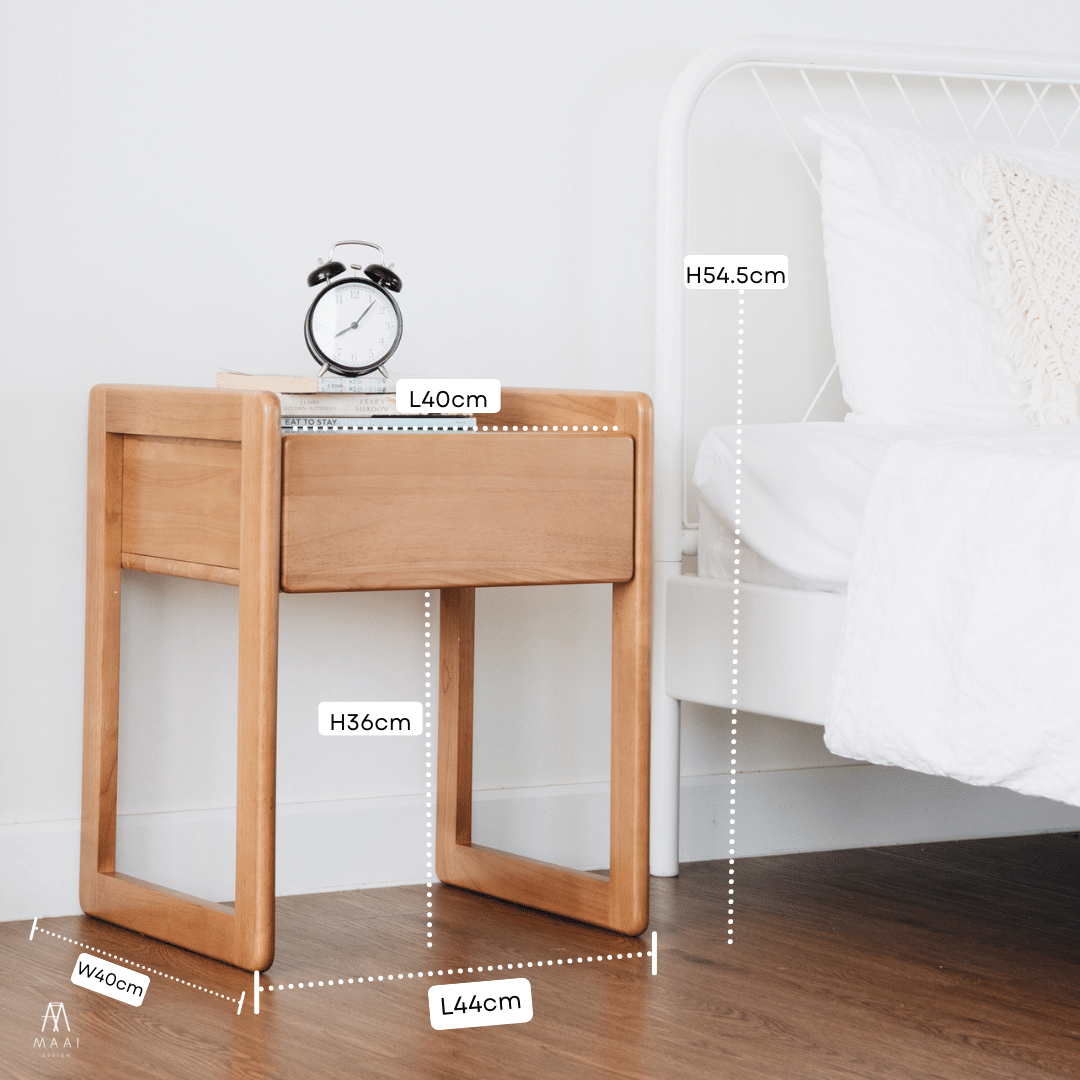 ตู้ลิ้นชักข้างเตียงไม้ยางพารา MAAI DESIGN รุ่น UCHU SIDE TABLE สีโอ๊ค