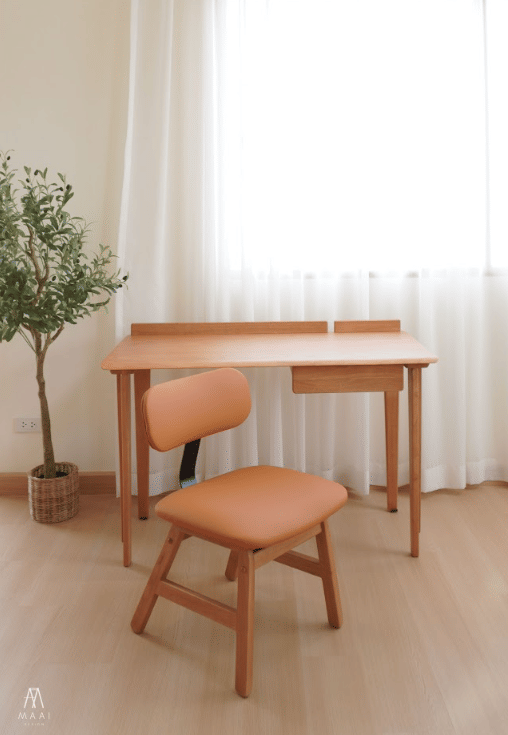 เก้าอี้ไม้ยางพารา MAAI DESIGN MIKUSU CHAIR(SMT PU) สีส้ม(ขาสีโอ๊ค) เบาะหนังหนานุ่ม พนักพิงเหล็ก_2