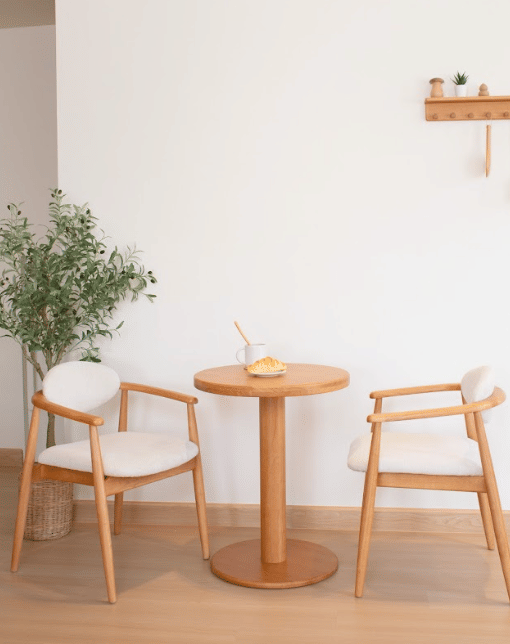 เก้าอี้ทานข้าวไม้ยางพาราแท้เบาะหนัง MAAI DESIGN รุ่น KIROKU CHAIR สไตล์ญี่ปุ่น มีที่พักแขน สีโอ๊ค_2