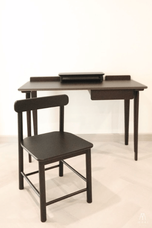 เก้าอี้ทานข้าวไม้ยางพาราแท้ MAAI DESIGN ISU CHAIR สีช็อกโกแลต_3