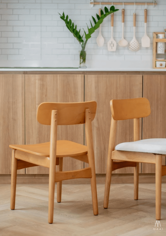 เก้าอี้ทานข้าวไม้ยางพาราแท้ MAAI DESIGN RYUFATE CHAIR สีโอ๊ค_3