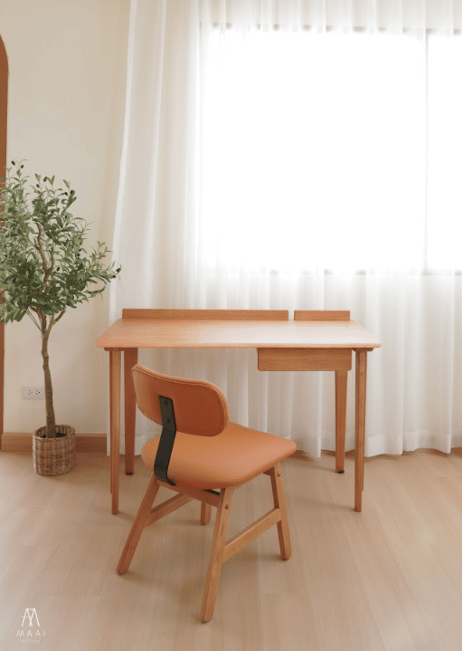 เก้าอี้ไม้ยางพารา MAAI DESIGN MIKUSU CHAIR(SMT PU) สีส้ม(ขาสีโอ๊ค) เบาะหนังหนานุ่ม พนักพิงเหล็ก_3