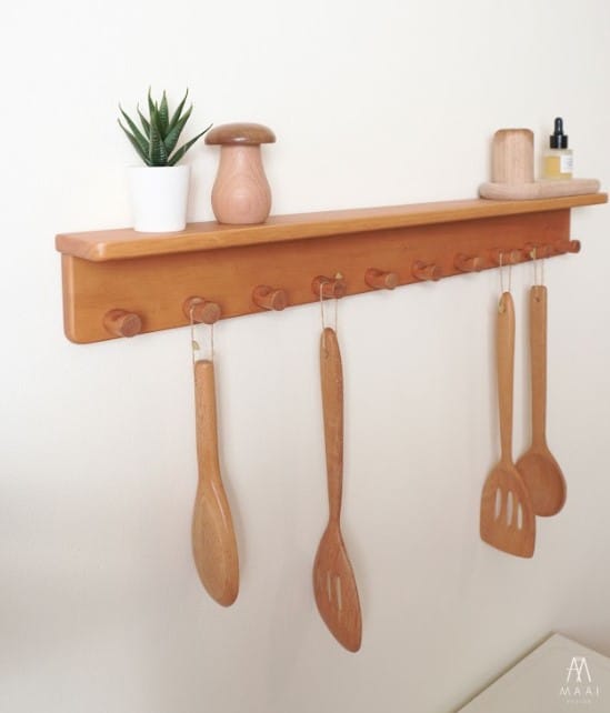 ชั้นแขวน สไตล์มินิมอล ไม้ยางพาราแท้ MAAI DESIGN SAGARU HANGER สีโอ๊ค