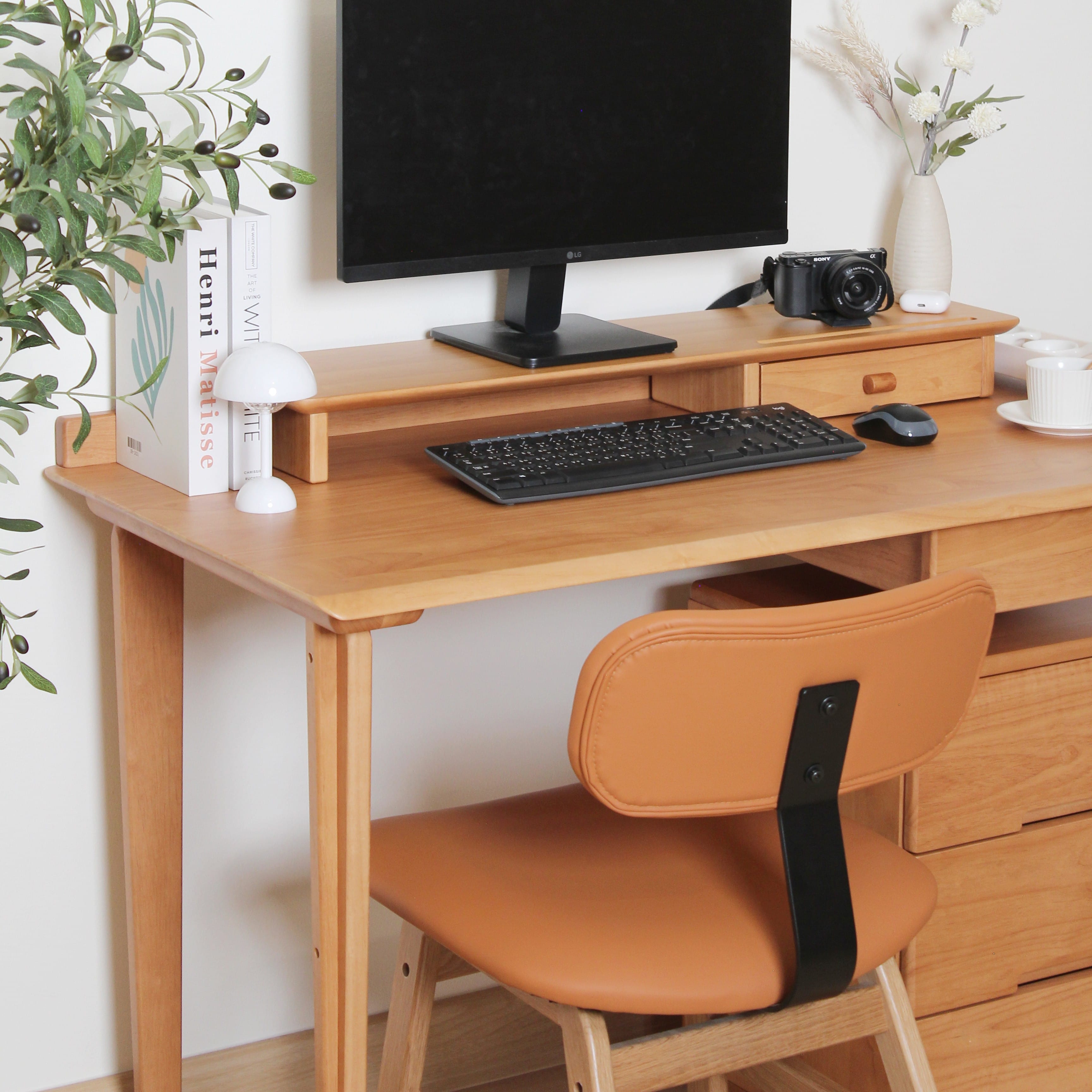 โต๊ะทำงานไม้ยางพารา MAAI DESIGN รุ่น BENKYO TABLE สีโอ๊ค_4