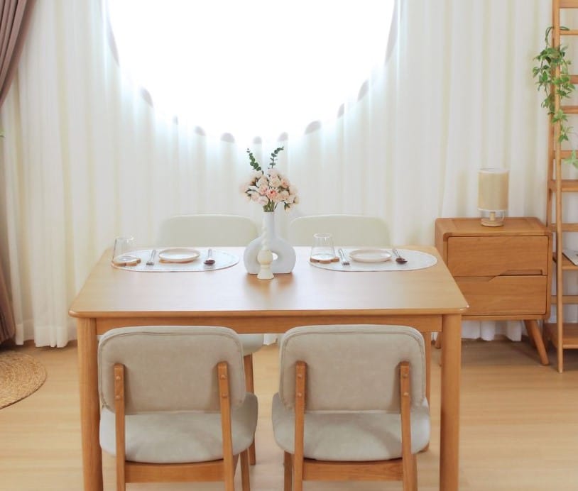 โต๊ะทานข้าวไม้ยางพาราแท้ 4 ที่นั่ง MAAI DESIGN  รุ่น KAZOKU TABLE สีโอ๊ค_5