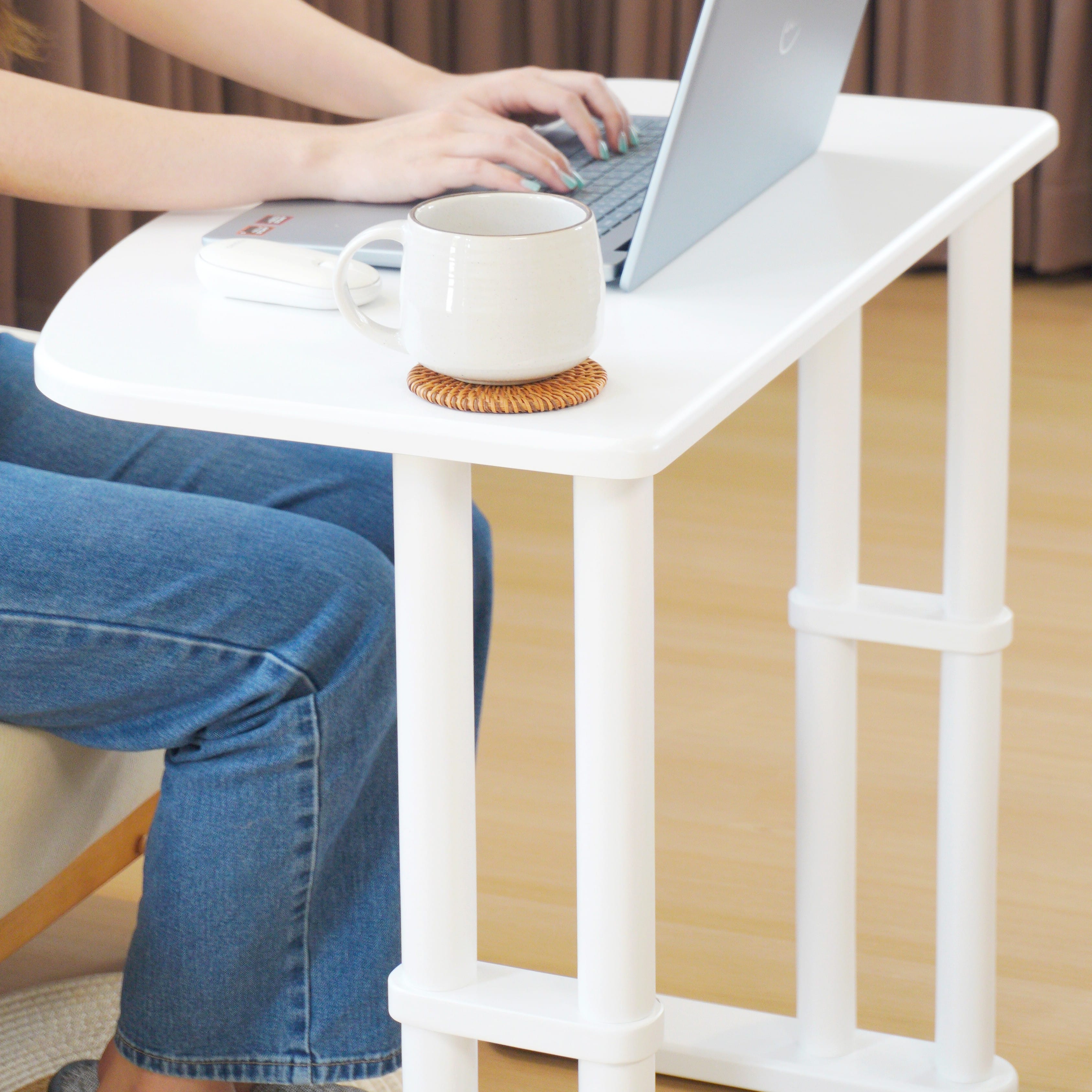 โต๊ะทำงานไม้ยางพารา MAAI DESIGN รุ่น TACHI SIDE TABLE สีขาว_5