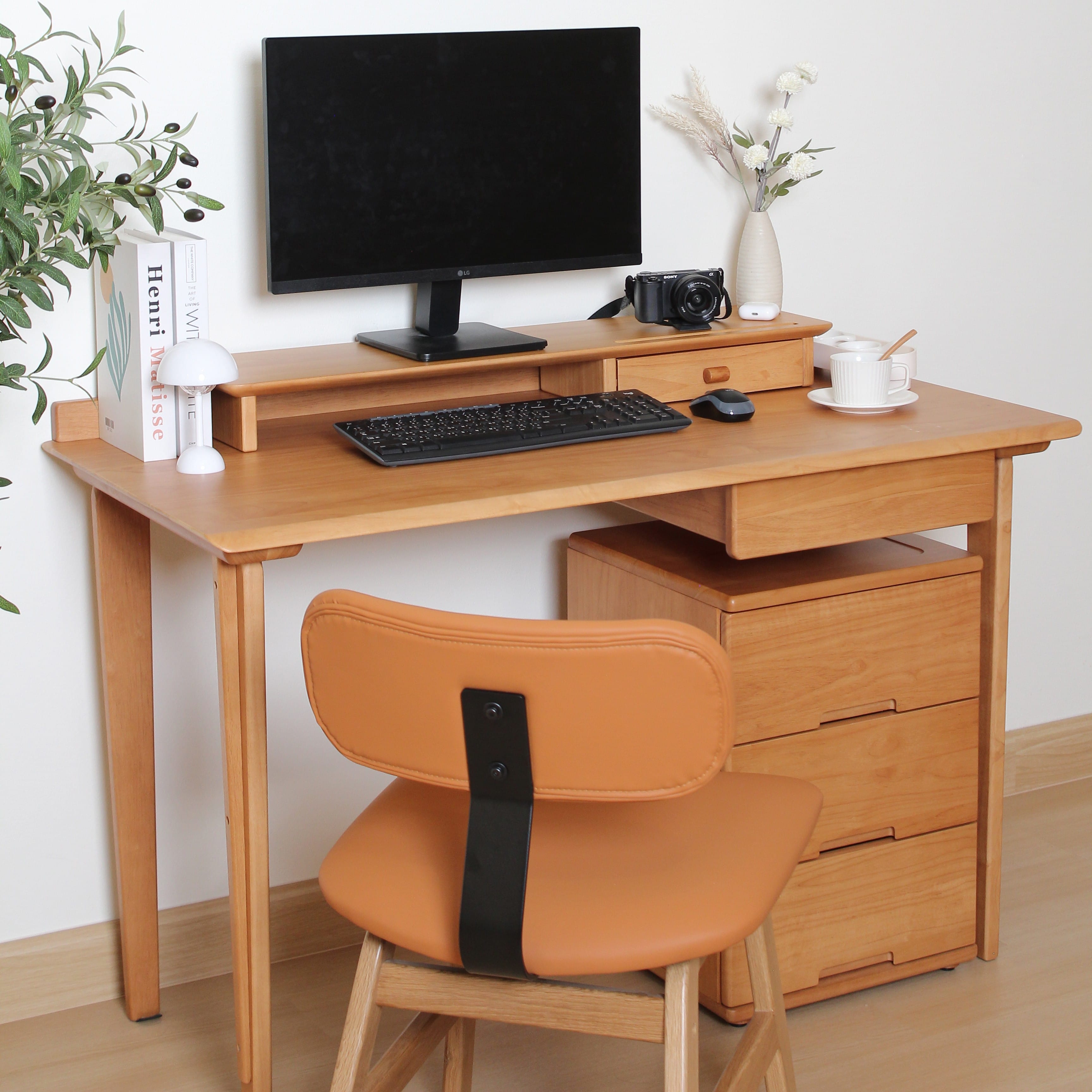 โต๊ะทำงานไม้ยางพารา MAAI DESIGN รุ่น BENKYO TABLE สีโอ๊ค_5