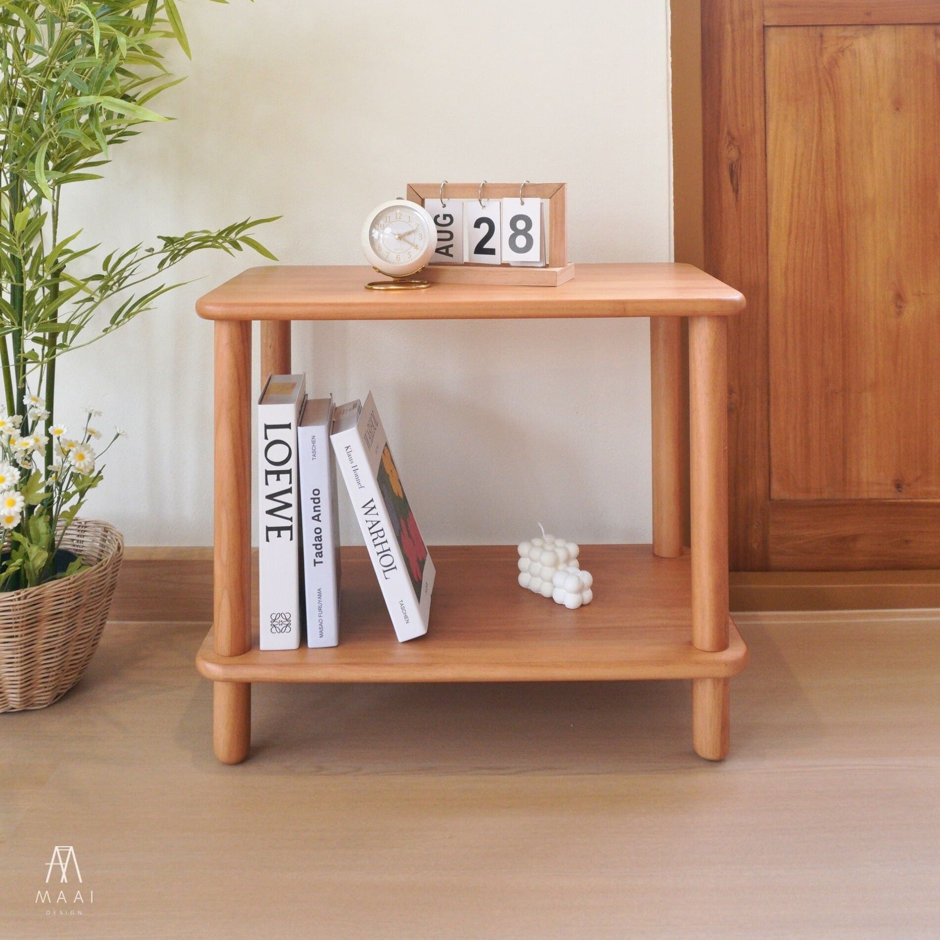 โต๊ะข้างไม้ยางพารา MAAI DESIGN รุ่น AKINO SIDE TABLE สีโอ๊ค
