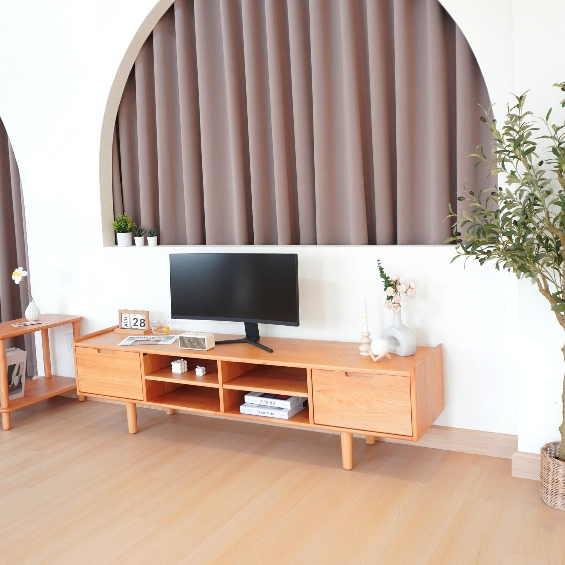 ชั้นวางทีวีไม้ยางพารา MAAI DESIGN รุ่น SAIDO L สีโอ๊ค_9