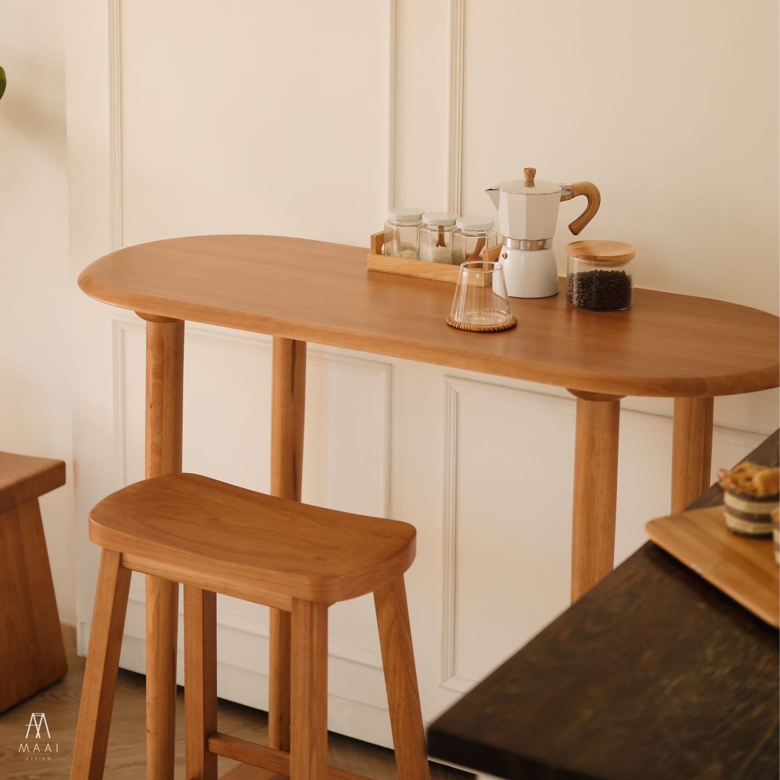 โต๊ะบาร์ไม้ยางพารา MAAI DESIGN รุ่น CHIRU BAR TABLE สีโอ๊ค