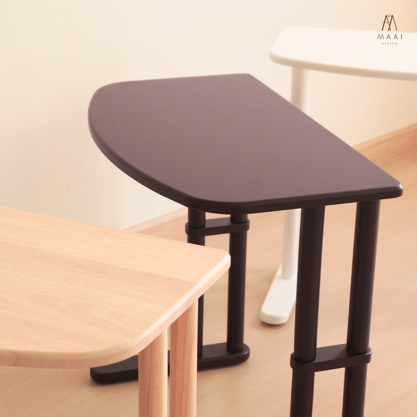 โต๊ะทำงานไม้ยางพารา ปรับ2ระดับ MAAI DESIGN รุ่น TACHI SIDE TABLE สีเชอร์รี่ชิลี_3