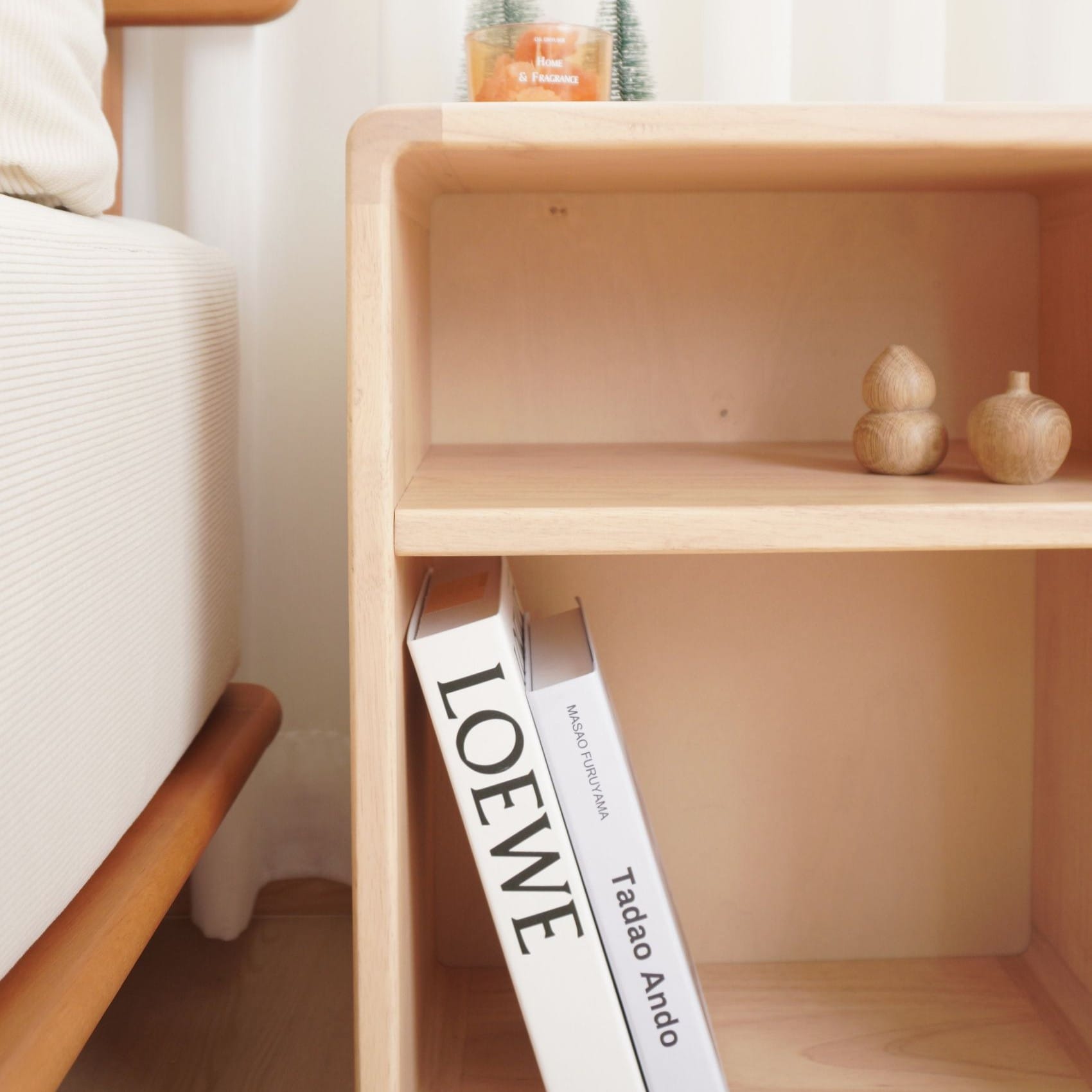 ตู้ข้างเตียงไม้ยางพารา MAAI DESIGN รุ่น AKERU SIDE TABLE สีบีช_4
