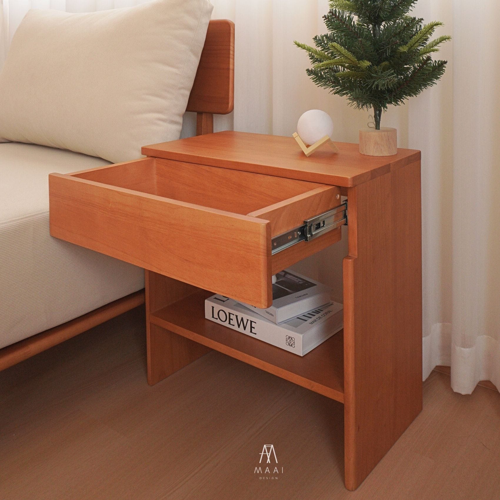 ตู้ลิ้นชักข้างเตียงไม้ยางพารา MAAI DESIGN รุ่น REINA SIDE TABLE สีโอ๊ค_6