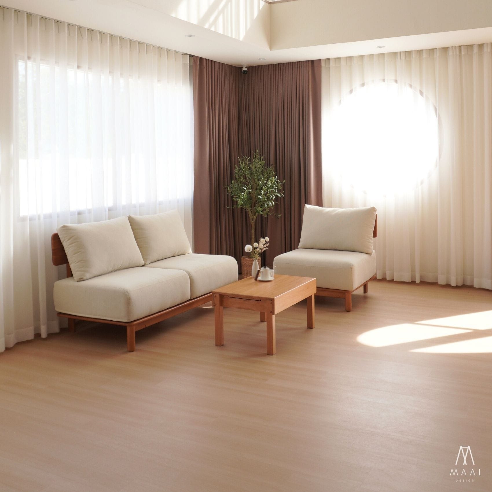 โต๊ะกลางไม้ยางพารา เลื่อนเปิดเก็บของได้ MAAI DESIGN รุ่น SHUNO COFFEE TABLE สีโอ๊ค_4