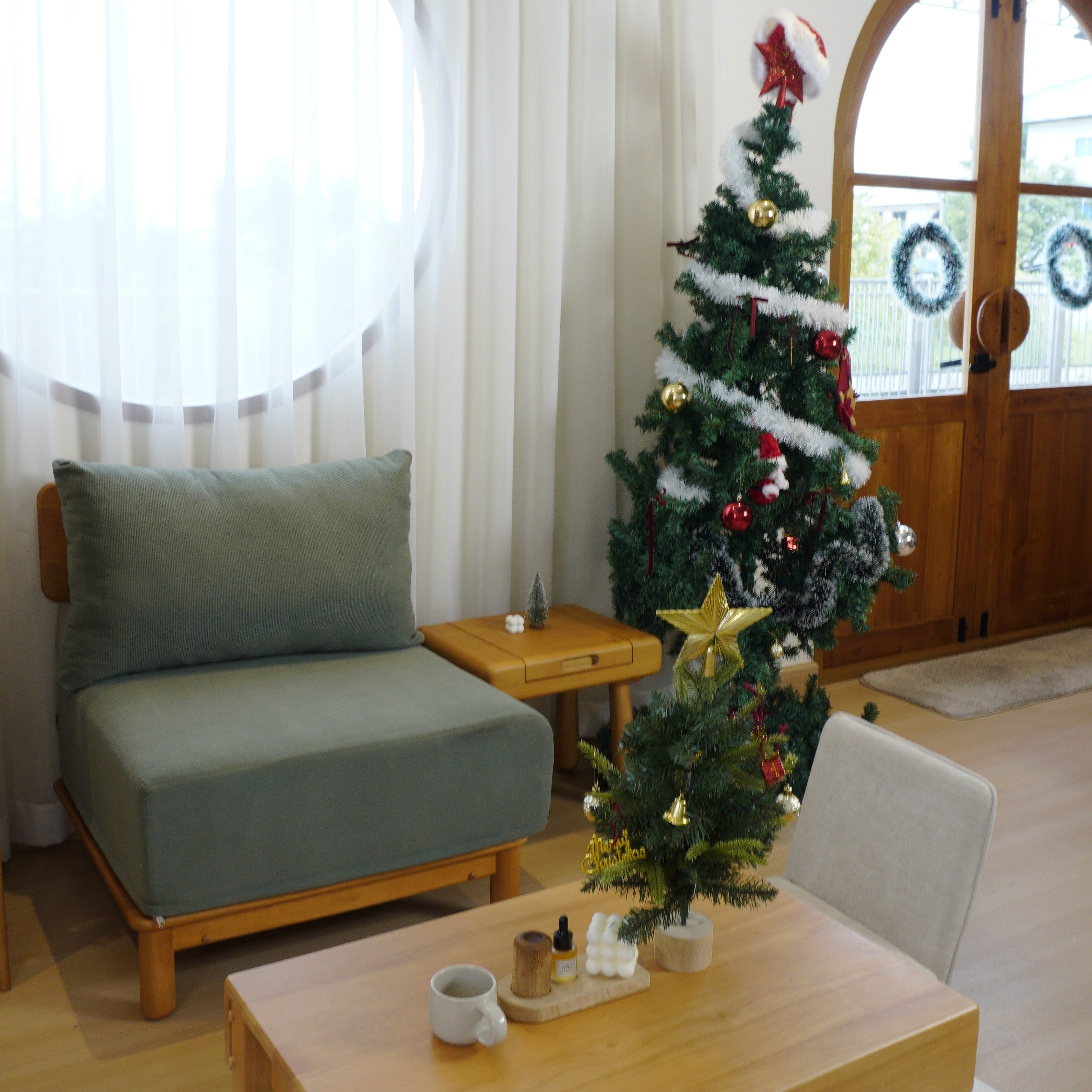 โซฟา 1 ที่นั่งไม้ยางพารา MAAI DESIGN รุ่น KANAKO SOFA เบาะผ้าสีเขียว_4