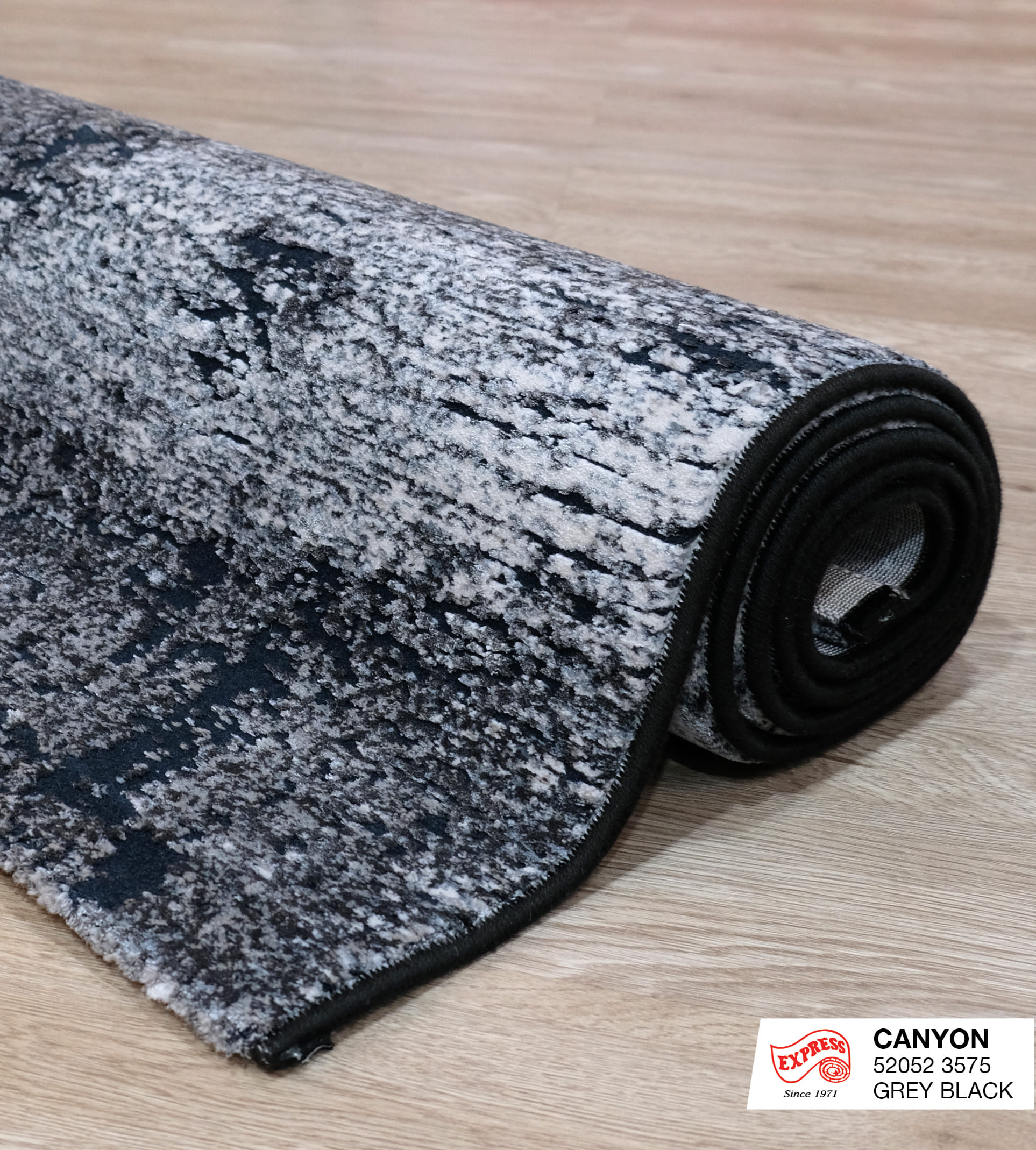 พรมปูพื้น EXPRESS CARPET รุ่น CANYON รหัส 52052 3575 ขนาด 160X230 ซม.หนา 11 มม. สีเทาดำ