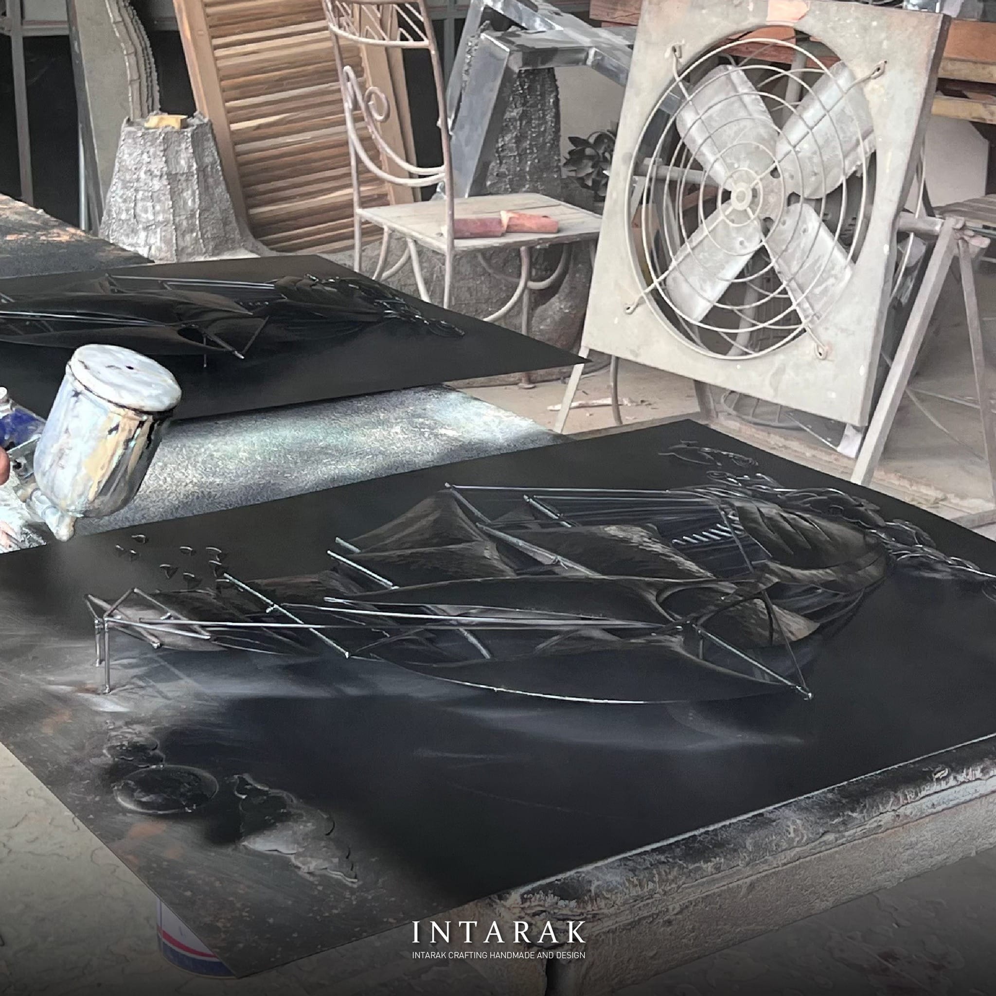 ของตกแต่งบ้าน กรอบรูปสำเภาทองเพิ่มพูนทรัพย์ อินทรักษ์ ขนาด 80X100X5.5 ซม. แฮนด์เมด