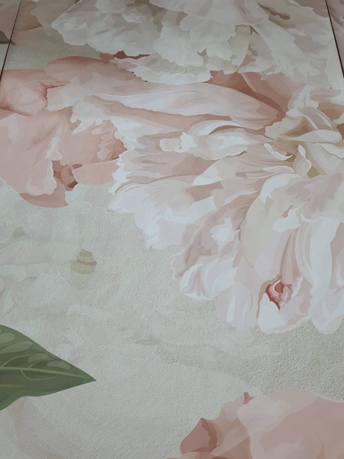 วอลเปเปอร์ OWLS WALLPAPERS ดอกไม้สีชมพู ขนาด W 2.13 X H 2.63 M.