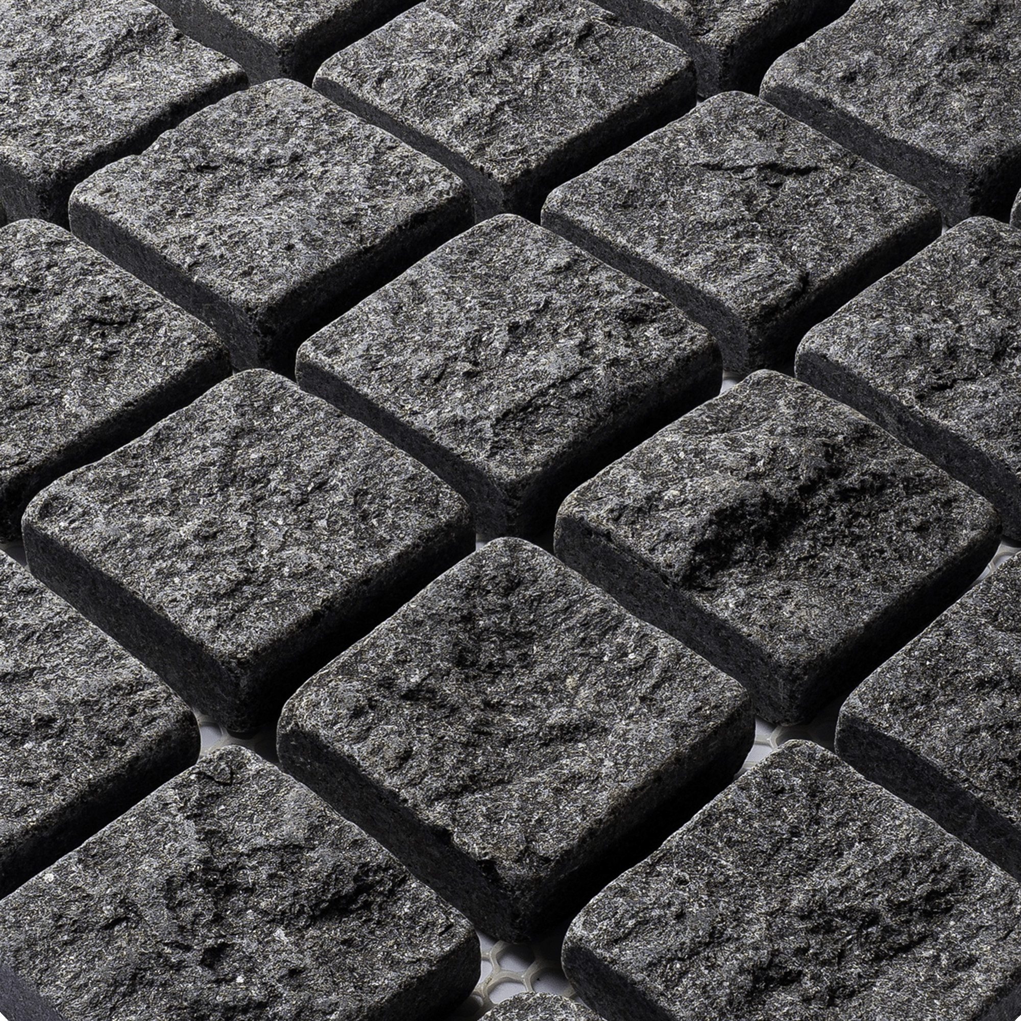 หินลูกเต๋าปูพื้น COBBLESTONE แบบแผ่นสำเร็จ MODERN DECOR ผิวธรรมชาติ ข้างตัดเรียบ โม่ลบมุม 50X50X3 ซม. หินธรรมชาติแกรนิตสีดำ ลายเรียงตรง_2