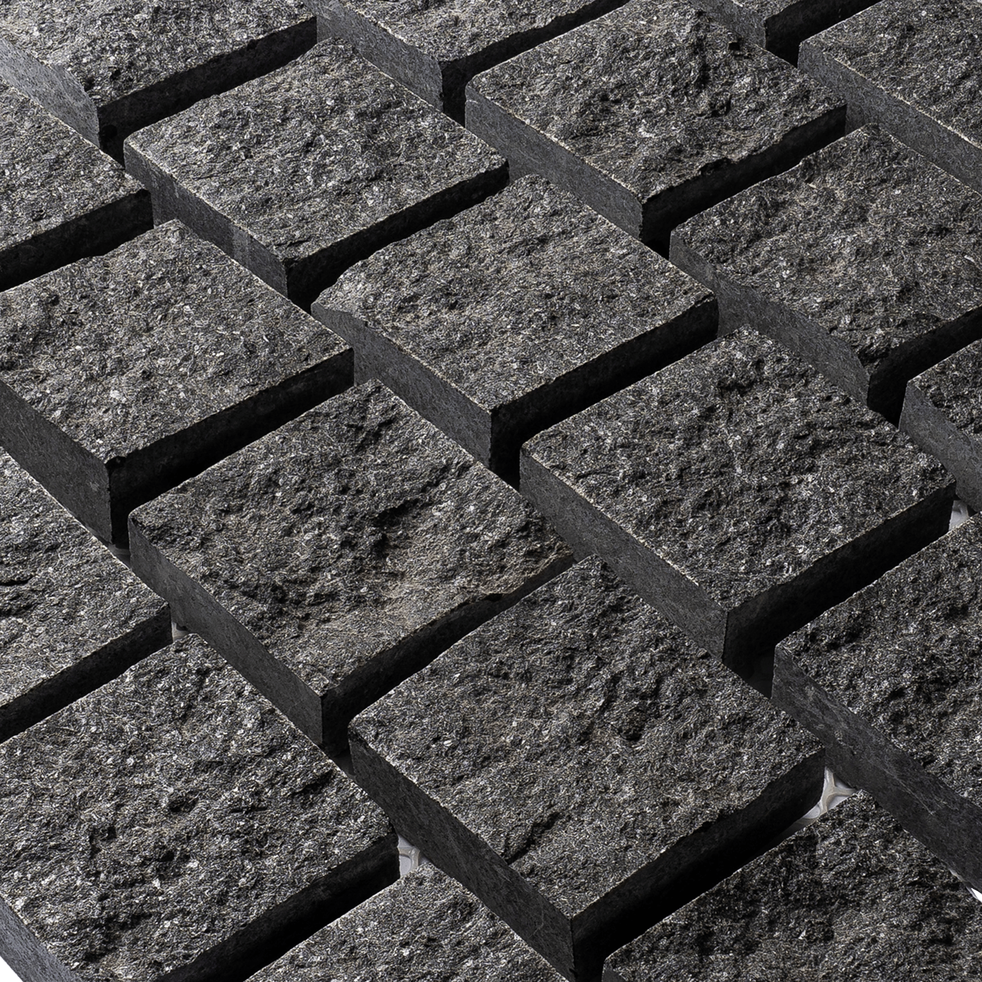 หินลูกเต๋าปูพื้น COBBLESTONE แบบแผ่นสำเร็จ MODERN DECOR รุ่นคลาสสิก ผิวธรรมชาติ ข้างตัดเรียบ 50X55X3 ซม. หินธรรมชาติแกรนิตสีดำ ลายเรียงสลับ_2