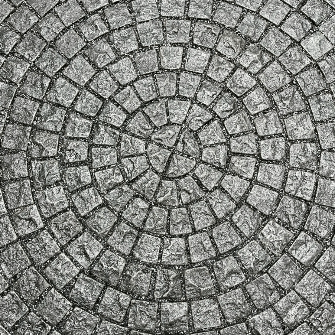 หินลูกเต๋าปูพื้น COBBLESTONE แบบลายพัด MODERN DECOR รุ่นซิมพลี ผิวธรรมชาติ ข้างตัดเรียบ โม่ลบมุม 50X50X3 ซม. หินธรรมชาติแกรนิตสีดำ_3