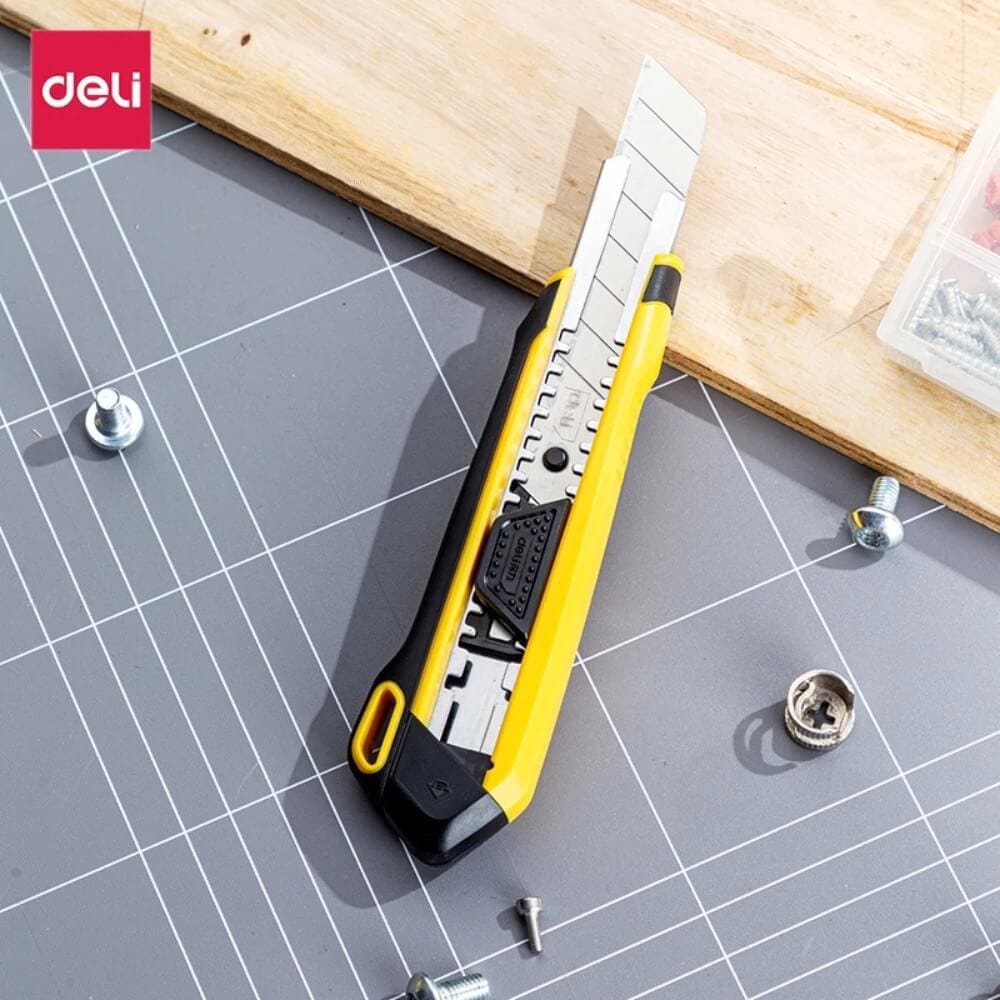 คัตเตอร์ DELI EDL025-YL-01 สีเหลือง_4
