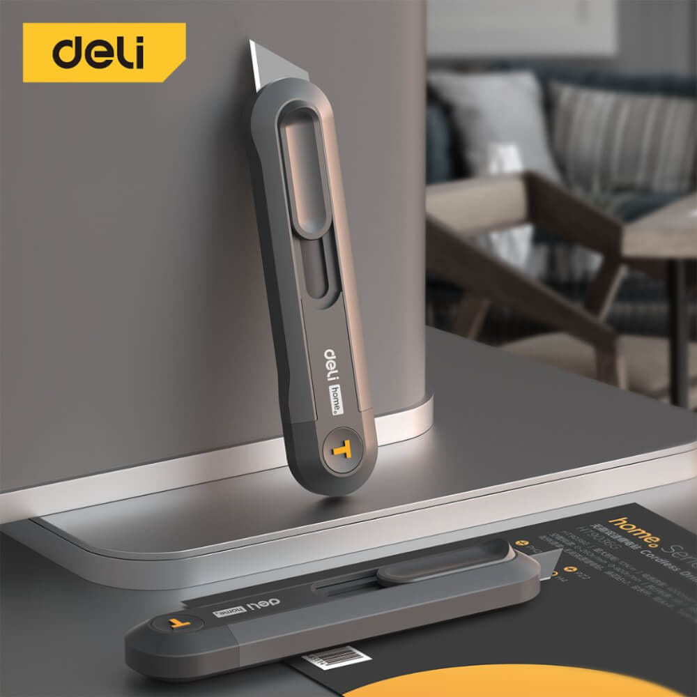 คัตเตอร์ DELI EHT4003C-OR-01 แพ็ค 3ชิ้น สีส้ม_5