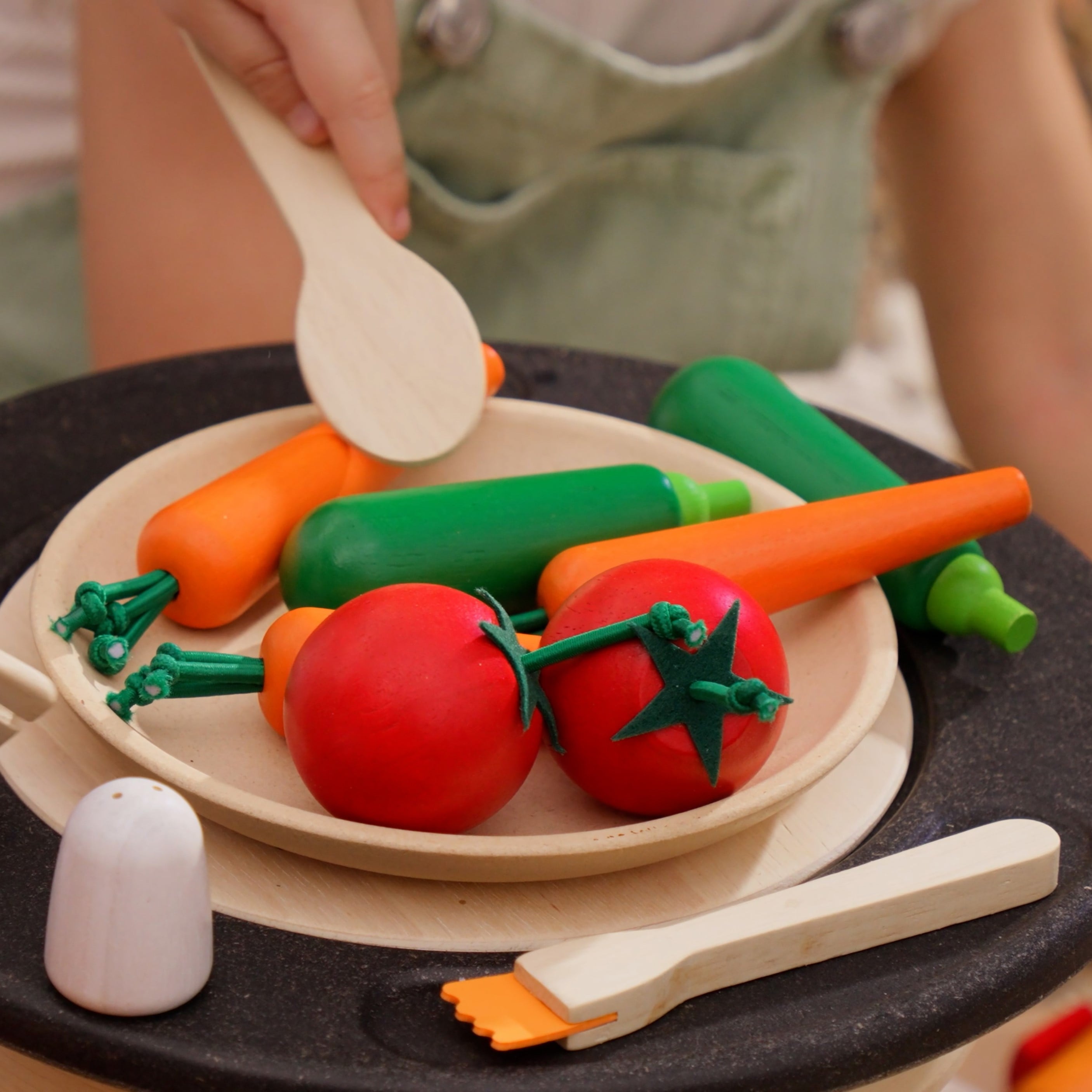 ชุดของเล่นไม้ PLANTOYS ชุดผักผลไม้สด B สำหรับเด็กอายุ 18 เดือนขึ้นไป_4