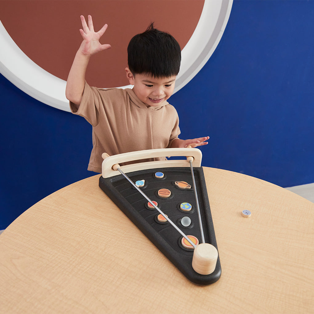 ชุดของเล่นไม้ PLANTOYS เกมลงจอดบนดาวเคราะห์ สำหรับเด็กอายุ 3 ปีขึ้นไป_3