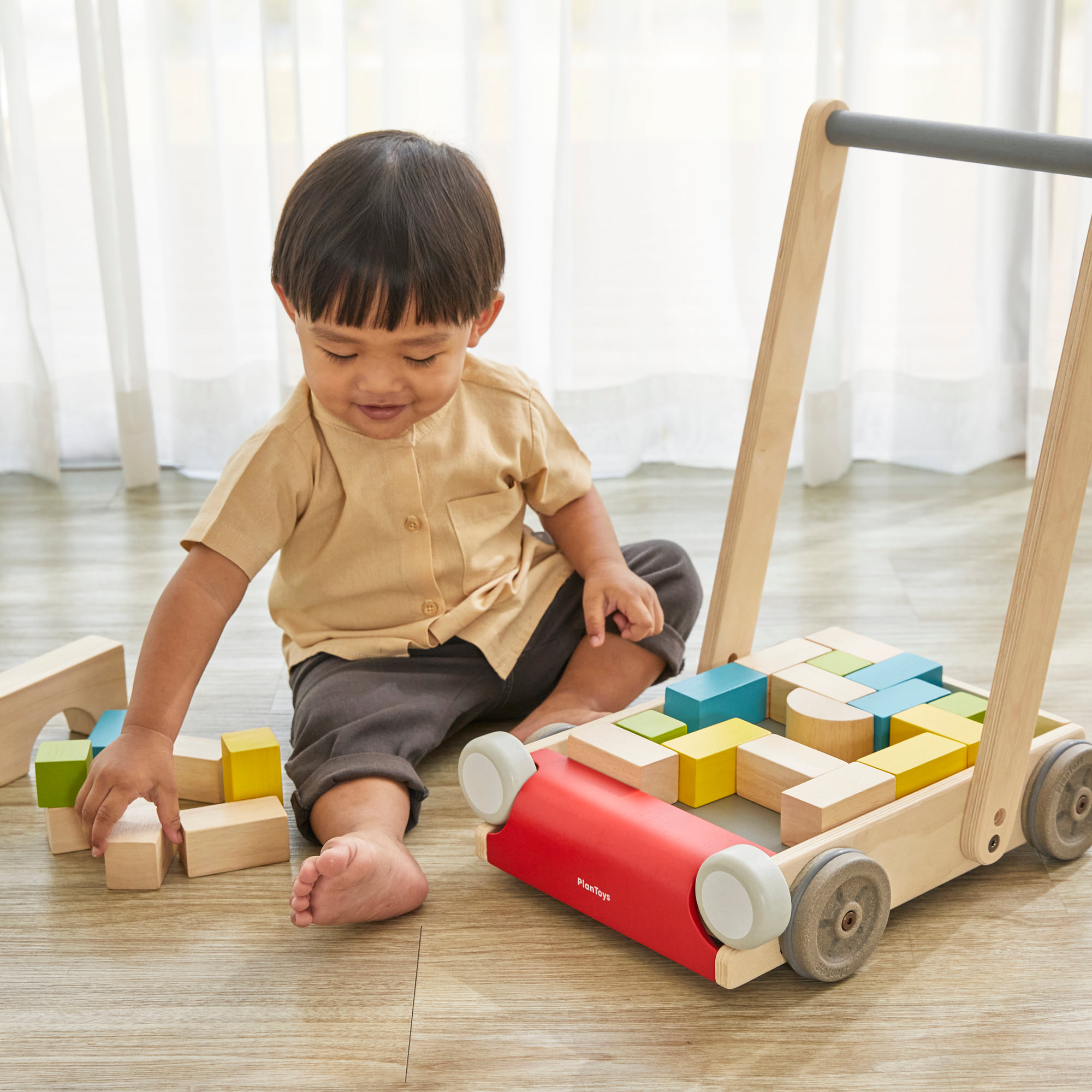 ชุดของเล่นไม้ PLANTOYS รถผลักเดินเด็กเตาะแตะ สำหรับเด็กอายุ 9 เดือนขึ้นไป_3
